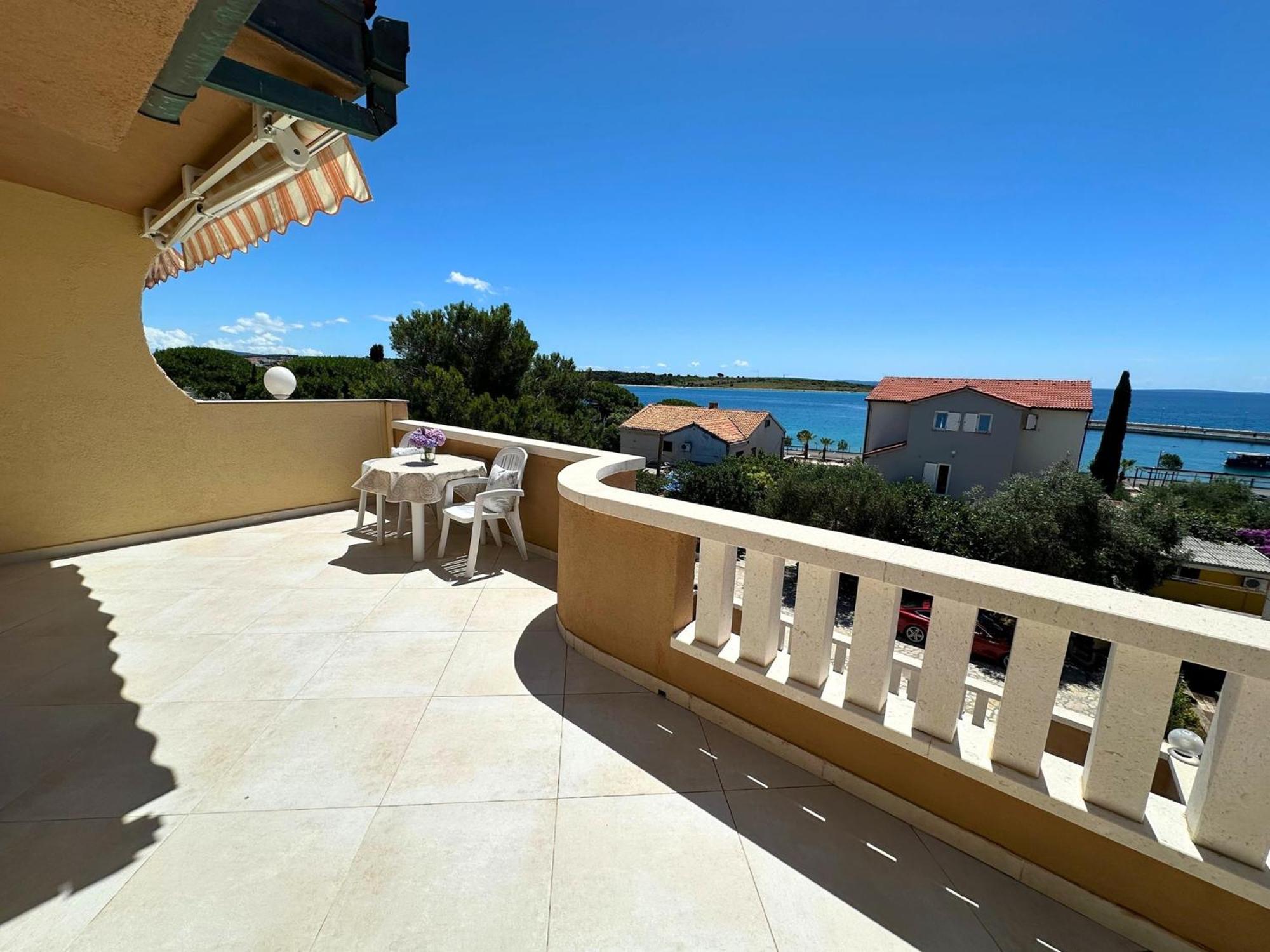 Apartments Bella Sky II Novalja Exterior photo