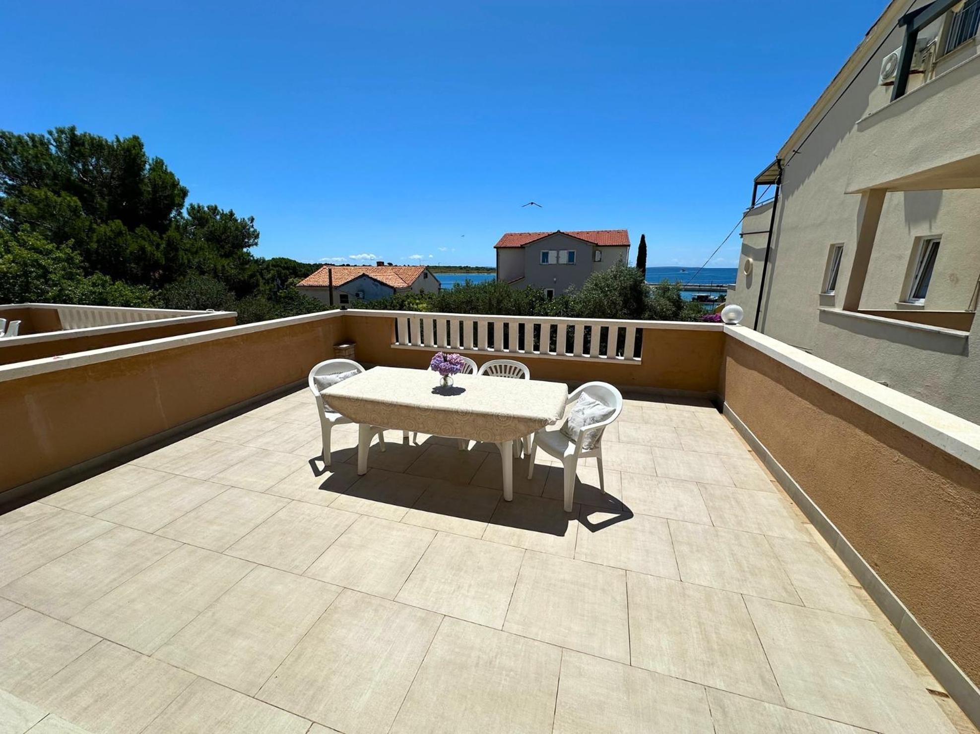 Apartments Bella Sky II Novalja Exterior photo